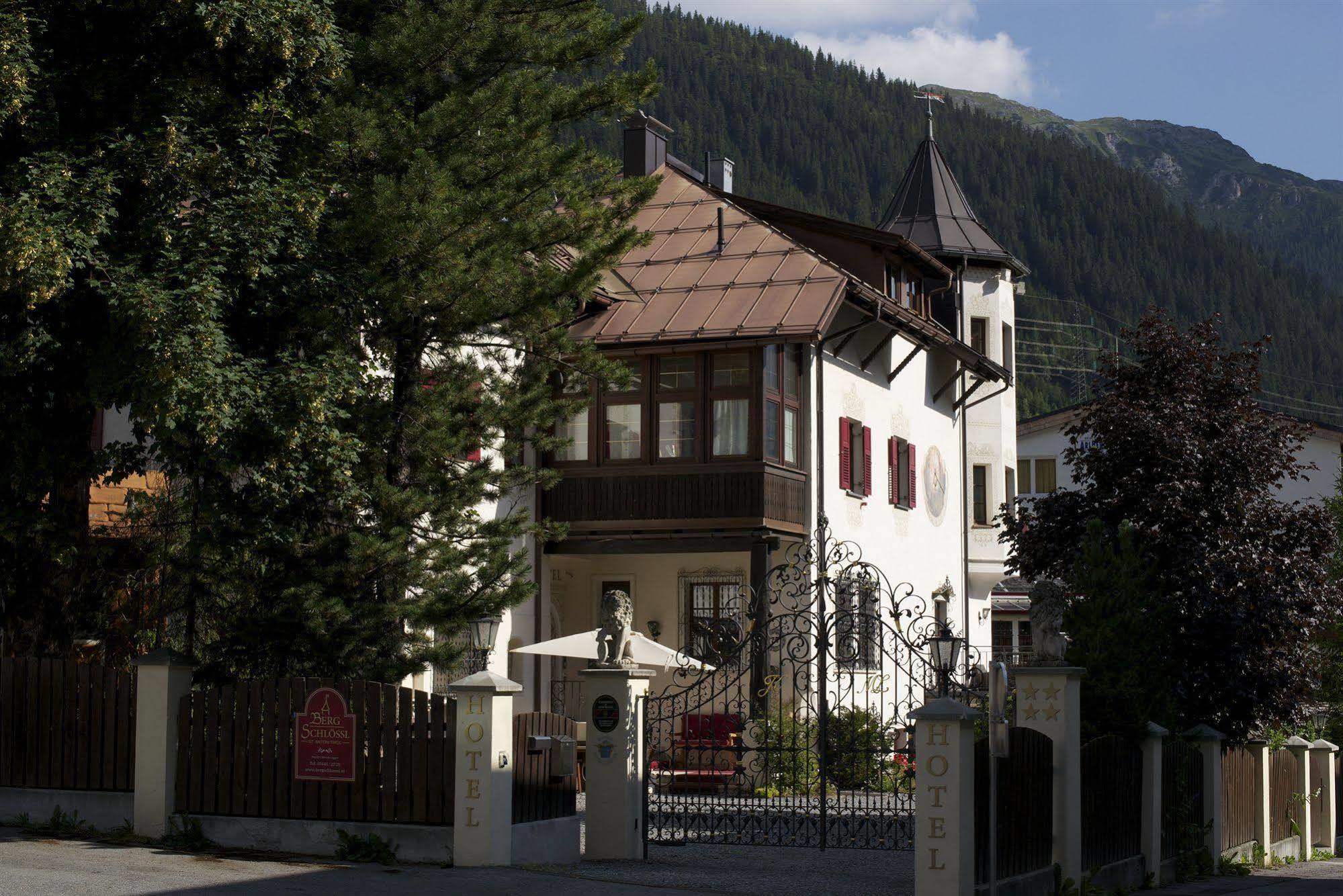 Das Bergschlossl - Very Special Sankt Anton am Arlberg Exterior photo